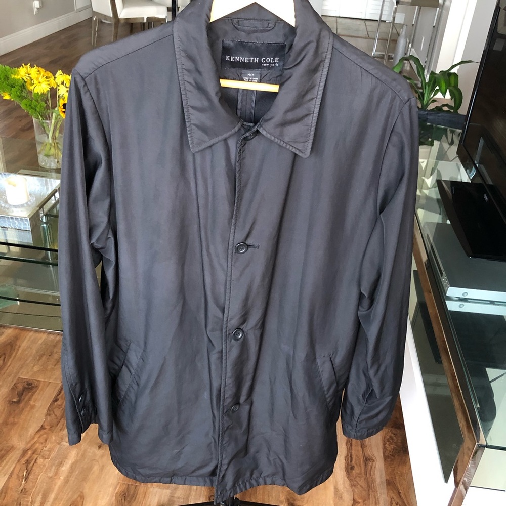 Raincoat / windbreaker